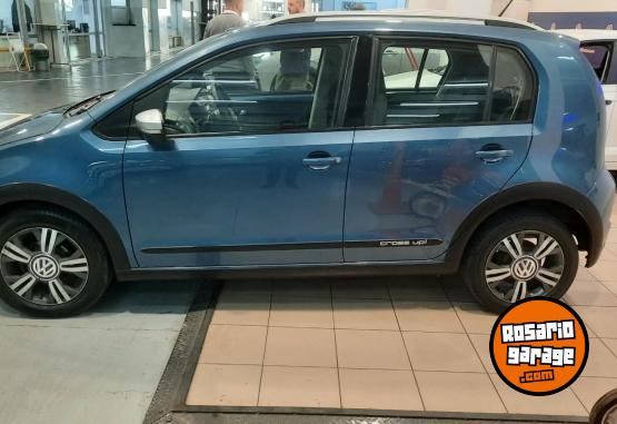 Autos - Volkswagen CROSS UP 1.0 5PTAS 2017 Nafta 90000Km - En Venta