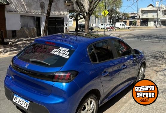 Autos - Peugeot 208 2021 Nafta 112000Km - En Venta