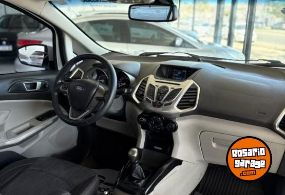 Autos - Ford Titanium 1.6 2013 GNC 145000Km - En Venta