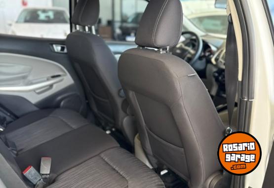 Autos - Ford Titanium 1.6 2013 GNC 145000Km - En Venta