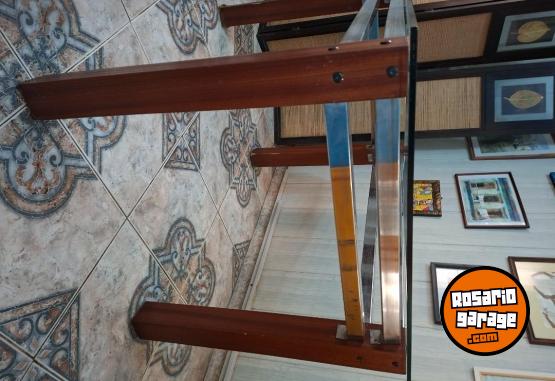 Hogar - MESA de Comedor . 1.20 x 0.80 mts. - En Venta