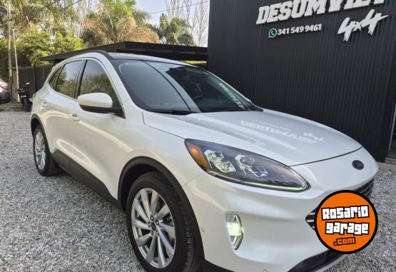 Camionetas - Ford KUGA TITANIUM 2022 Electrico / Hibrido 80000Km - En Venta