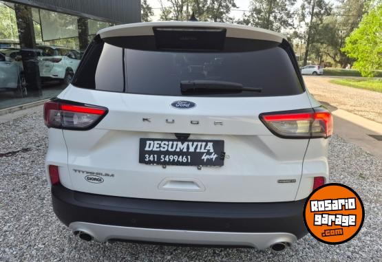 Camionetas - Ford KUGA TITANIUM 2022 Electrico / Hibrido 80000Km - En Venta