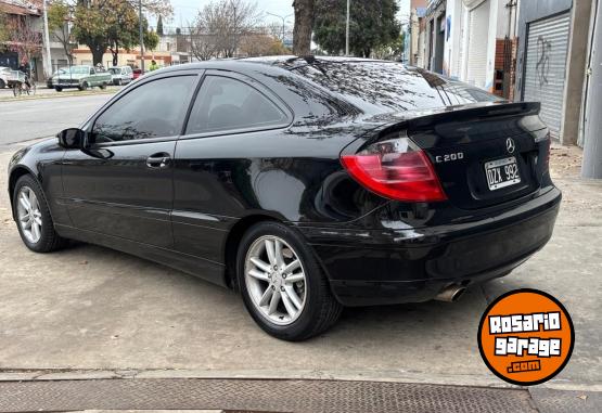 Autos - Mercedes Benz C200 compresor 2003 Nafta 111111Km - En Venta