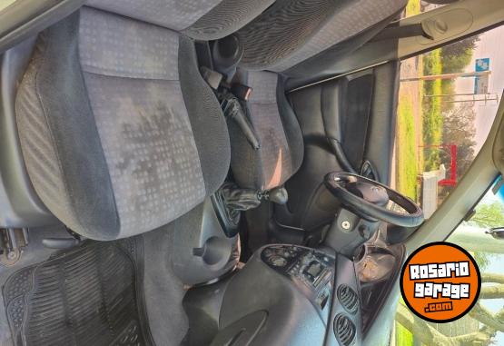 Autos - Ford Focus 1 2004 Diesel 298000Km - En Venta