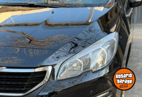 Autos - Peugeot 308 2017 Nafta 168000Km - En Venta