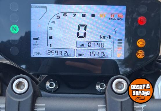 Motos - Benelli 752 S 2023 Nafta 12593Km - En Venta