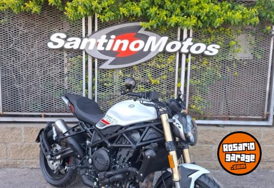 Motos - Benelli 752 S 2023 Nafta 12593Km - En Venta