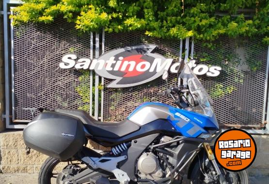 Motos - CF MT 650 2023 Nafta 14624Km - En Venta