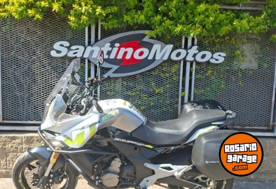 Motos - CF MT RZ 650 2022 Nafta 31592Km - En Venta