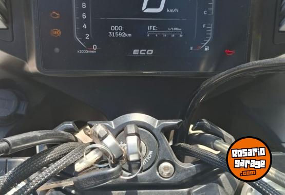 Motos - CF MT RZ 650 2022 Nafta 31592Km - En Venta