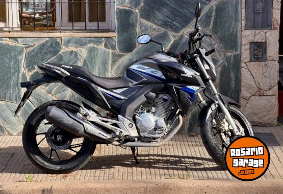 Motos - Honda CB 250cc 2021 Nafta 12000Km - En Venta