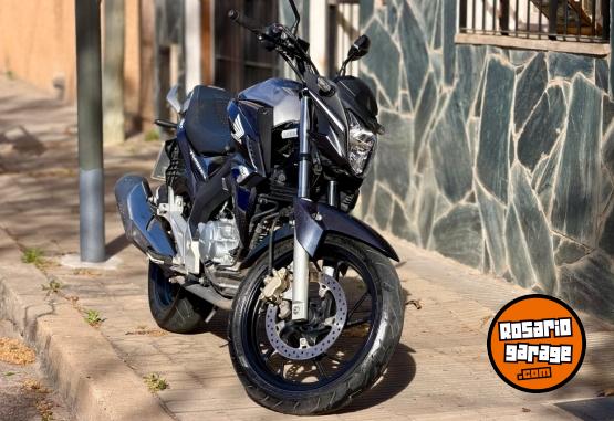 Motos - Honda CB 250cc 2021 Nafta 12000Km - En Venta