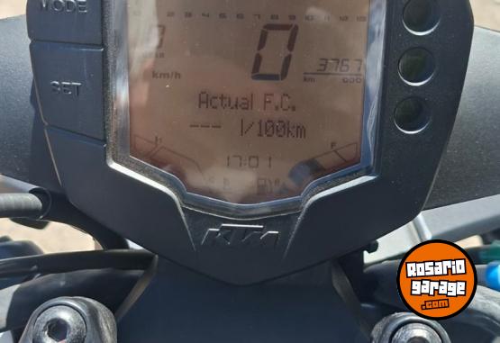 Motos - Ktm DUKE 250 2022 Nafta 3800Km - En Venta