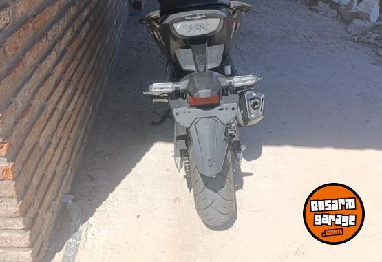 Motos - Honda Cb 300 f 2026 Nafta 3900Km - En Venta