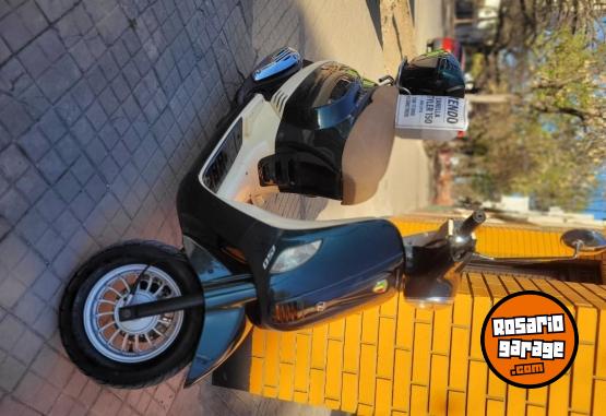Motos - Zanella Styler 2016 Nafta 17000Km - En Venta