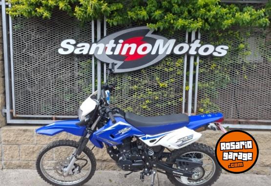 Motos - Motomel SKUA XTREME 125CC 2025 Nafta 4567Km - En Venta