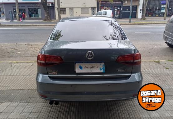 Autos - Volkswagen Vento 2018 Nafta 140000Km - En Venta