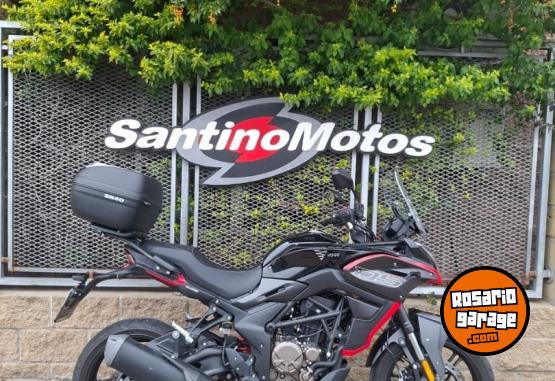Motos - Voge DS 300 2024 Nafta 5779Km - En Venta