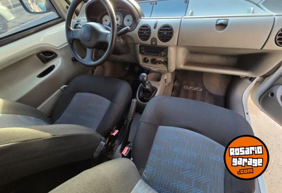 Utilitarios - Renault Kangoo diesel 2009 Diesel 170000Km - En Venta