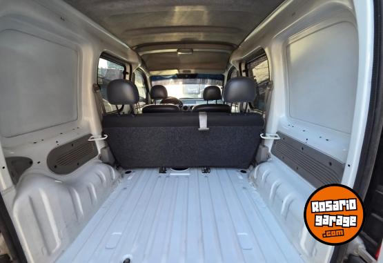 Utilitarios - Renault Kangoo diesel 2009 Diesel 170000Km - En Venta