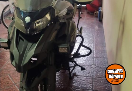 Motos - Benelli TRK 502X 2022 Nafta 15000Km - En Venta