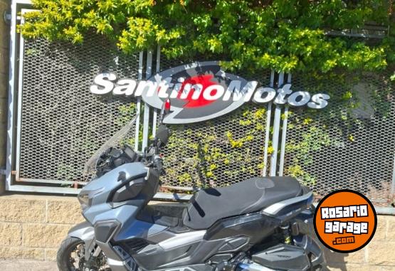 Motos - Zanella CRUSIER ADV 300 2026 Nafta 888Km - En Venta