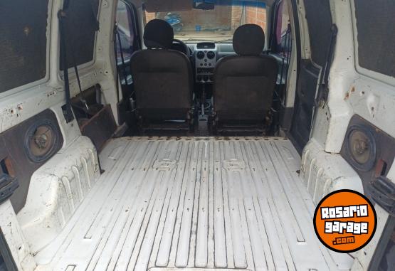 Utilitarios - Peugeot Parnet 2010 Diesel 220000Km - En Venta
