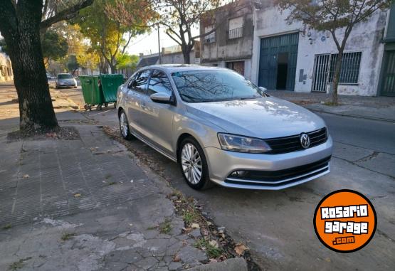 Autos - Volkswagen Vento 2015 GNC 83700Km - En Venta