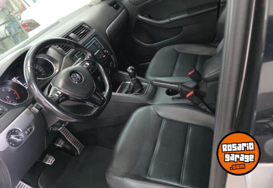 Autos - Volkswagen Vento 2015 GNC 83700Km - En Venta