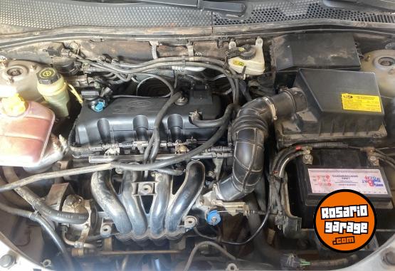 Autos - Ford Focus 2005 Nafta 106000Km - En Venta