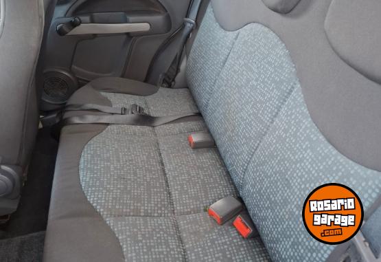 Autos - Fiat Uno 2012 Nafta 135000Km - En Venta