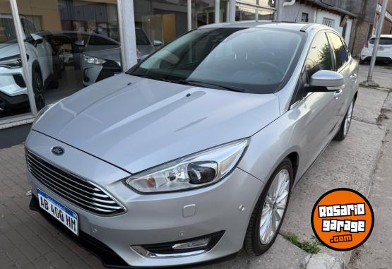 Autos - Ford Focus 2017 Nafta 107000Km - En Venta