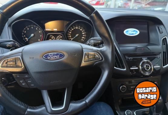 Autos - Ford Focus 2017 Nafta 107000Km - En Venta