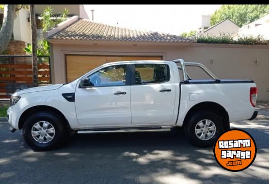 Camionetas - Ford RANGER XLS 2015 Diesel 140000Km - En Venta