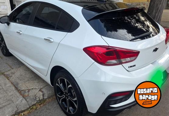 Autos - Chevrolet RS 2023 Nafta 33100Km - En Venta