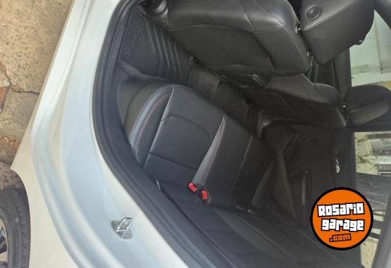 Autos - Chevrolet RS 2023 Nafta 33100Km - En Venta