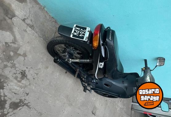 Motos - Guerrero trip 110 2014 Nafta 3600Km - En Venta