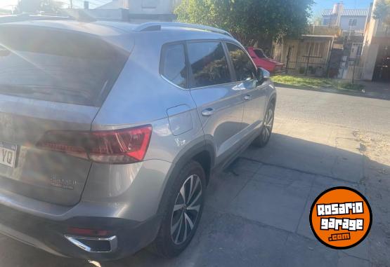 Autos - Volkswagen TAOS HIGHLINE 2022 2022 Nafta 53000Km - En Venta