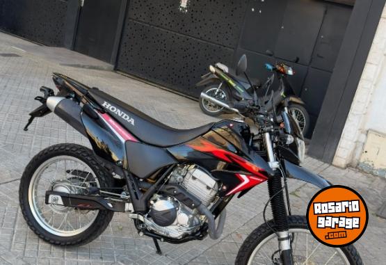 Motos - Honda XR 250 Tornado 2023 Nafta 8946Km - En Venta