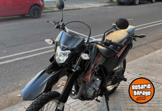 Motos - Honda XR 250 Tornado 2023 Nafta 8946Km - En Venta