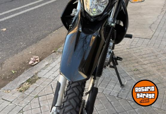 Motos - Honda XR 250 Tornado 2023 Nafta 8946Km - En Venta