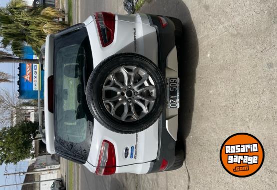 Camionetas - Ford Ecosport Freestyle 2015 Nafta 168000Km - En Venta