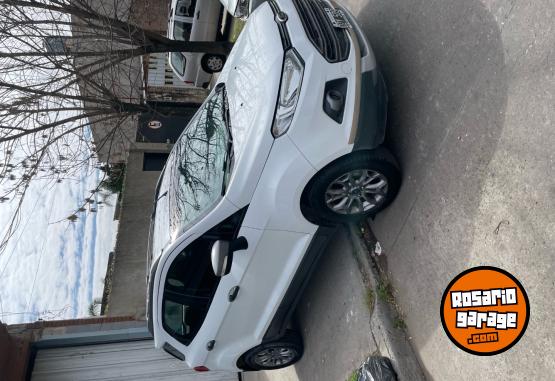 Camionetas - Ford Ecosport Freestyle 2015 Nafta 168000Km - En Venta