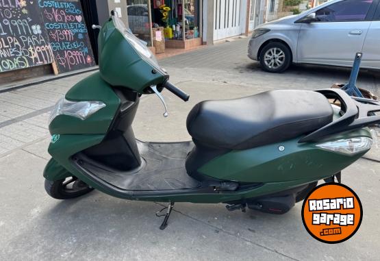 Motos - Honda Élite 2018 Nafta 43000Km - En Venta