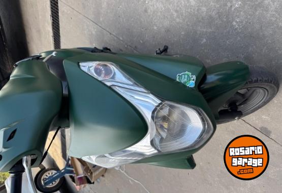 Motos - Honda Élite 2018 Nafta 43000Km - En Venta