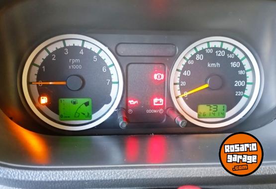 Autos - Ford Ecosport xls 2005 Nafta 270000Km - En Venta