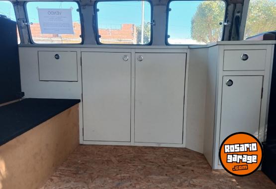 Camionetas - Volkswagen Kombi T2 Minibus 1987 Diesel 20000Km - En Venta