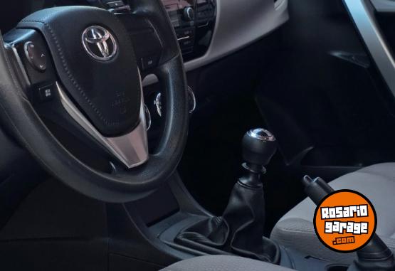 Autos - Toyota Corolla 2015 Nafta 127000Km - En Venta