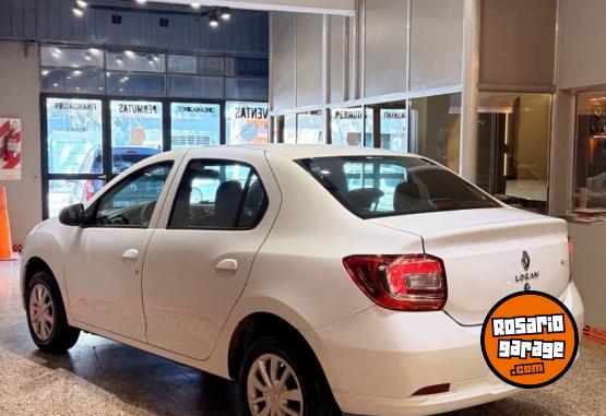 Autos - Renault Logan life 2025 Nafta 47000Km - En Venta